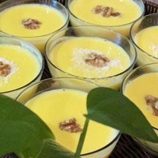 كاستر بالمكسرات